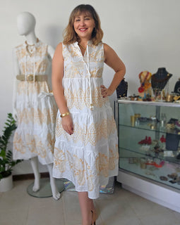 Embroidery Middresss