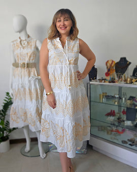 Embroidery Middresss