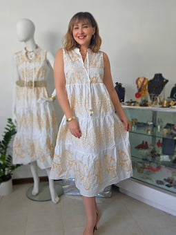 Embroidery Middresss