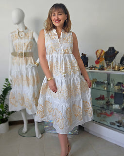 Embroidery Middresss