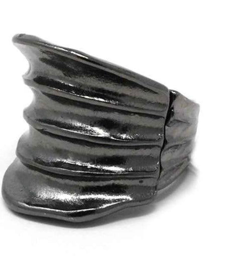 Antique layer ring